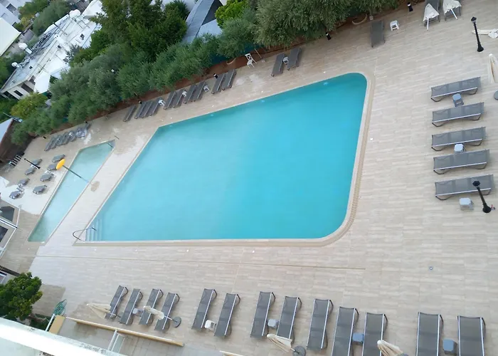 Sunquest Gardens Holiday Resort