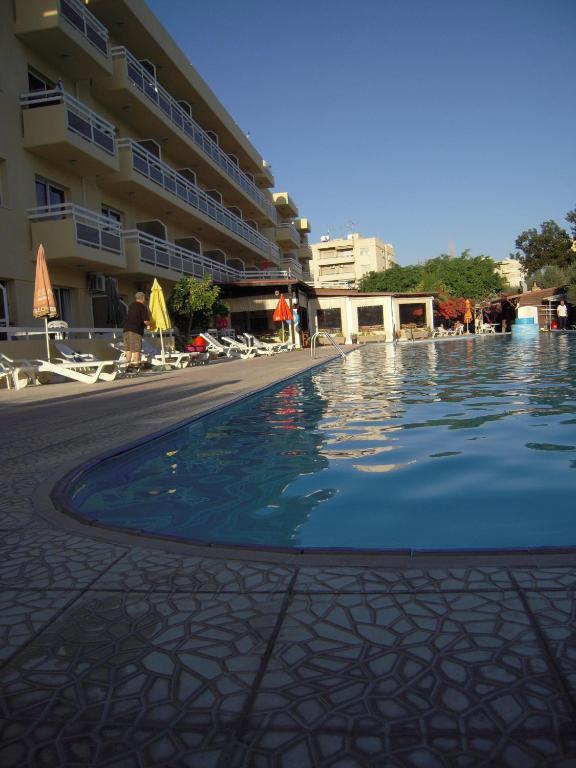 Hotel apartamentowy Sunquest Gardens Limassol