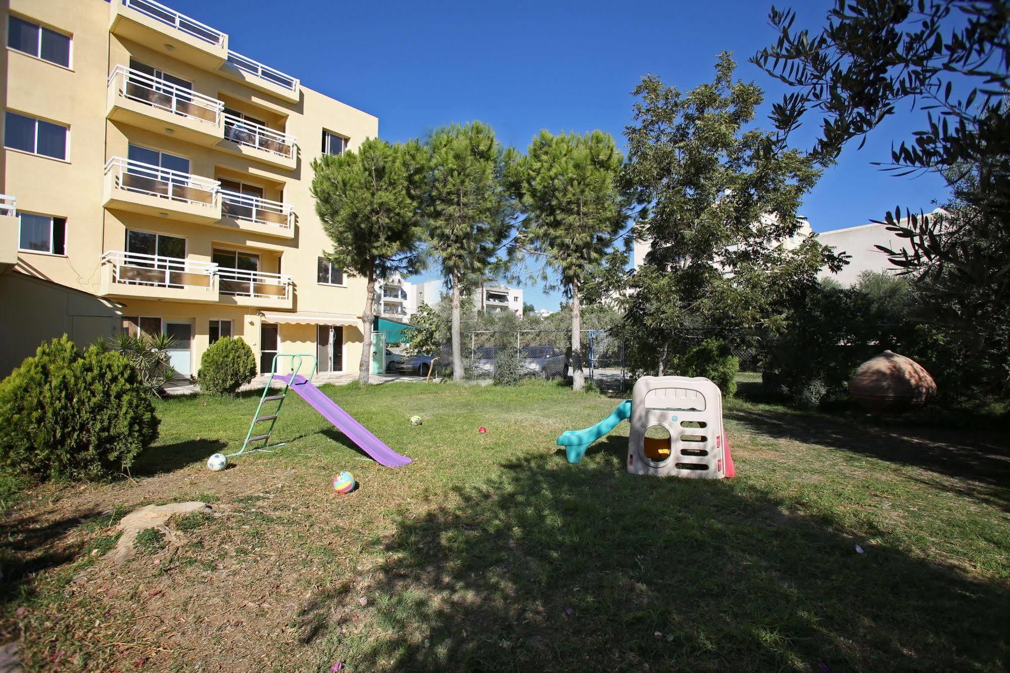 Hotel apartamentowy Sunquest Gardens